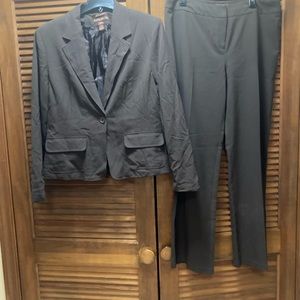 Bandolino Brown Suit